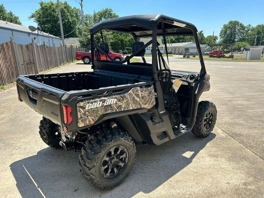 2024 Can-Am™ Defender XT HD7