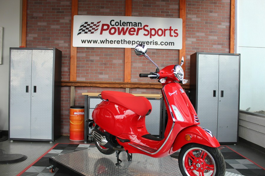2025 Vespa Primavera 150 Red
