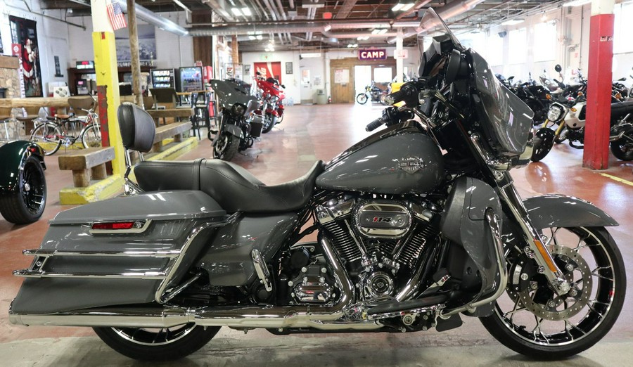 2022 Harley-Davidson Street Glide® Special