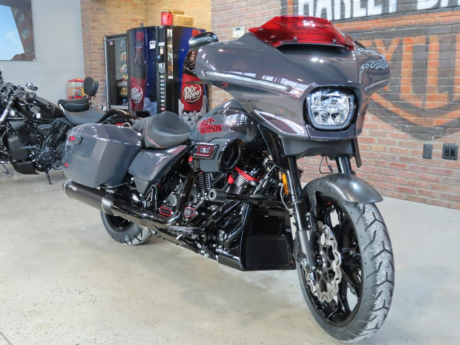 2026 Harley-Davidson® CVO Street Glide Limited