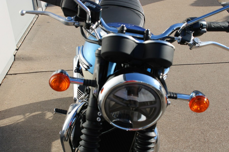 2026 Triumph Bonneville T120