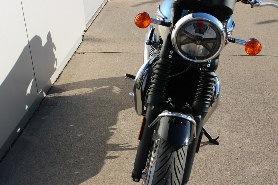 2026 Triumph Bonneville T120