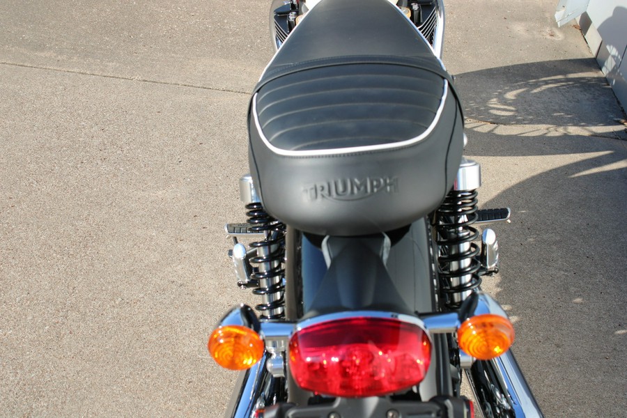 2026 Triumph Bonneville T120