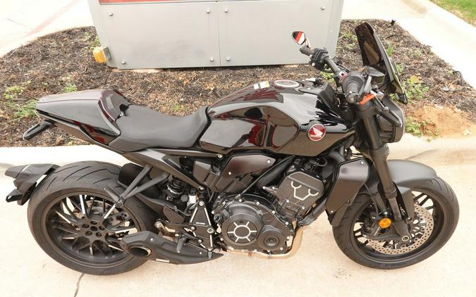 2023 Honda CB1000R Black Edition