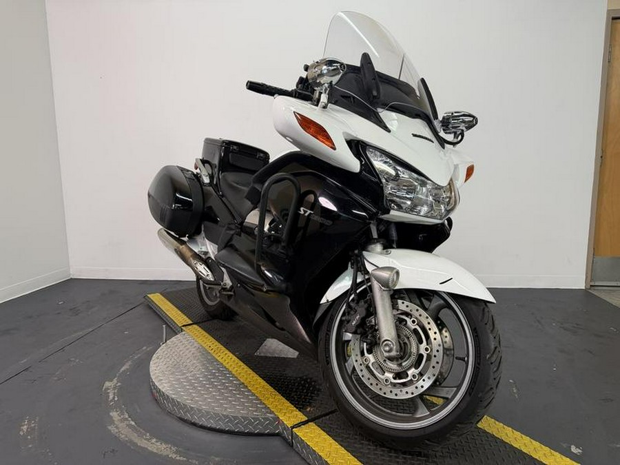 2013 Honda® ST130