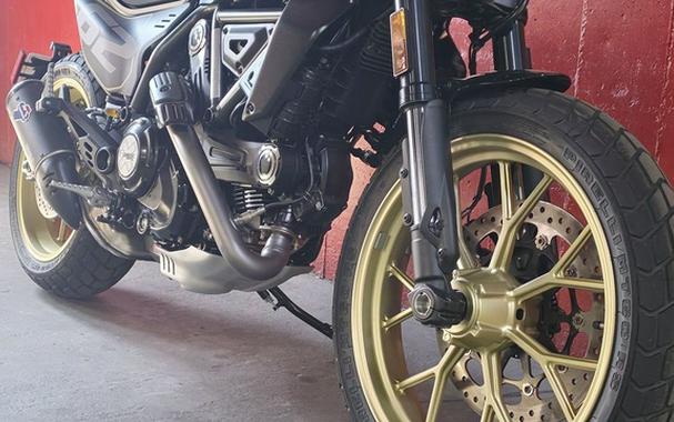 2026 Ducati Scrambler Full Throttle Heritage livery Full Throttle Thrilling Black