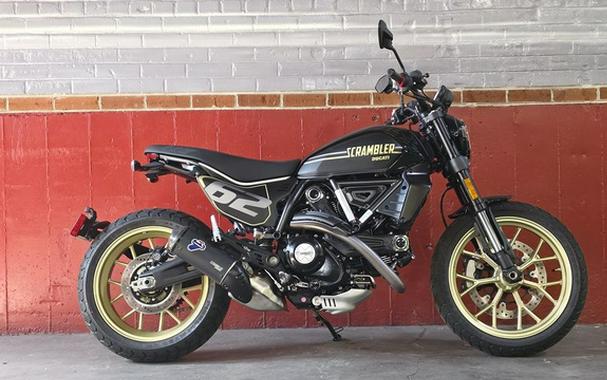 2026 Ducati Scrambler Full Throttle Heritage livery Full Throttle Thrilling Black