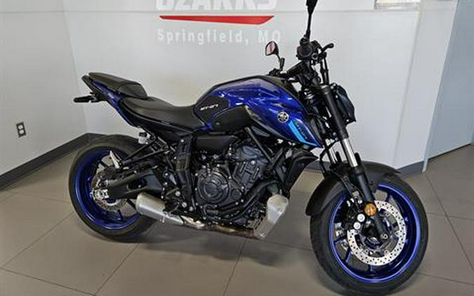 2021 Yamaha MT-07 Review (16 Fast Facts From the City and Canyons)