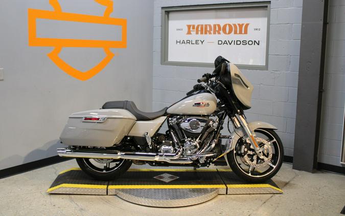 2024 Harley-Davidson Street Glide Grand American Touring FLHX