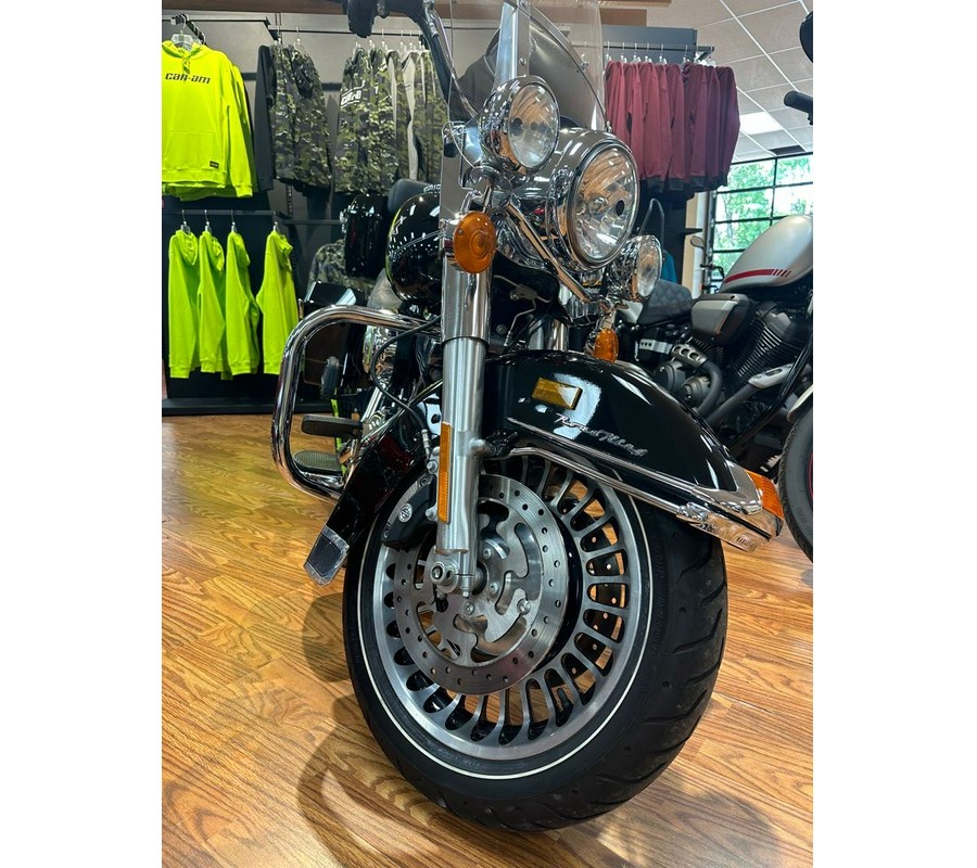 2013 Harley-Davidson Road King® Base