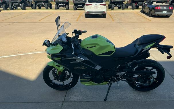 2026 Kawasaki NINJA 500 SE ABS