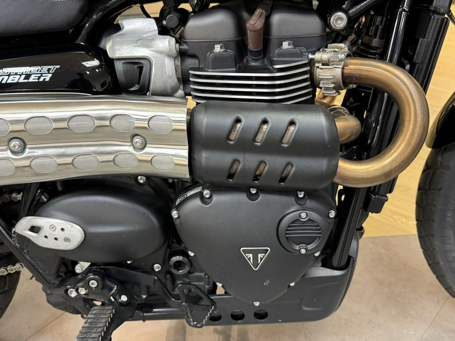 2022 Triumph Street Scrambler Jet Black