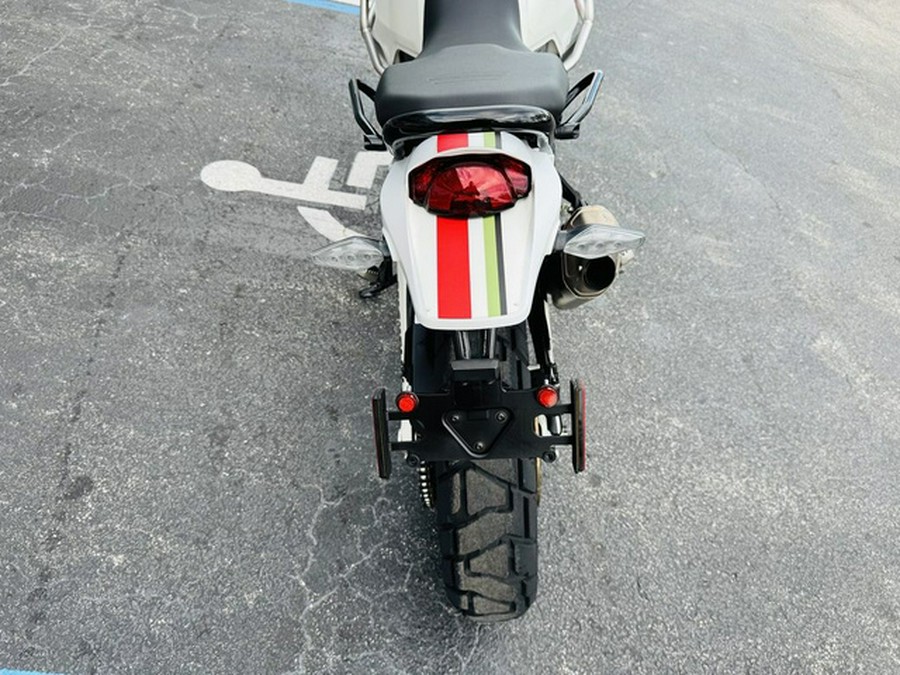 2023 Ducati DesertX Star White Silk