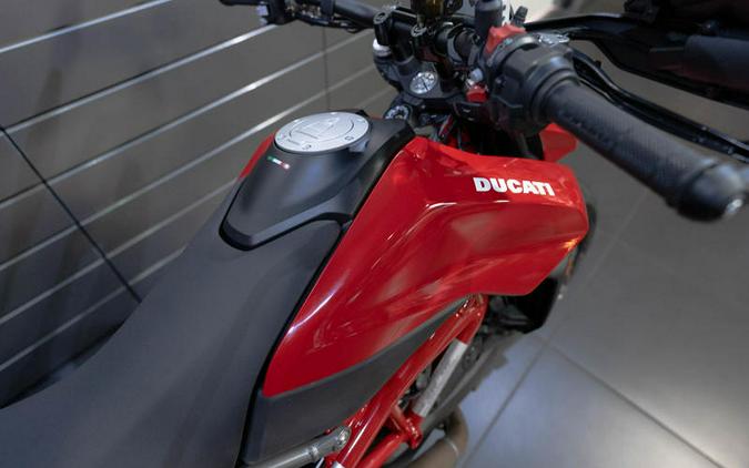 2023 Ducati Hypermotard 950 Ducati Red