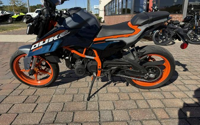 2024 KTM 390 Duke