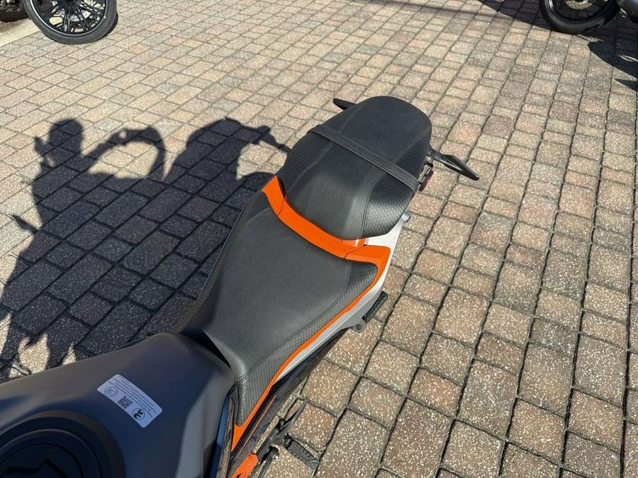 2024 KTM 390 Duke