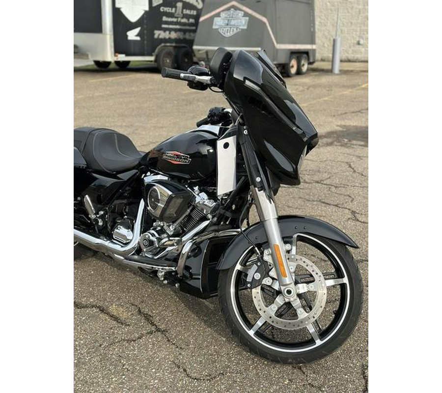 2024 Harley-Davidson® FLHX - Street Glide®
