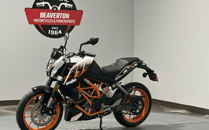 2016 KTM Duke 390