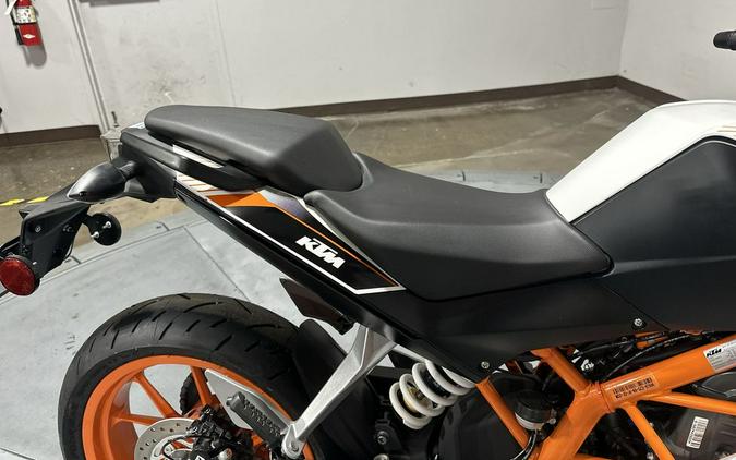 2016 KTM Duke 390