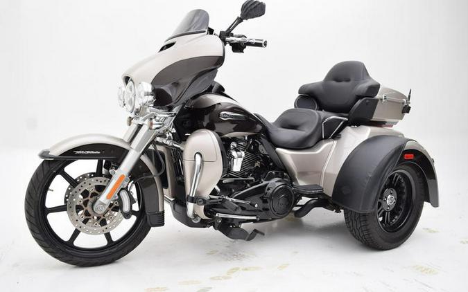 2018 Harley-Davidson® FLHTCUTG - Tri Glide® Ultra