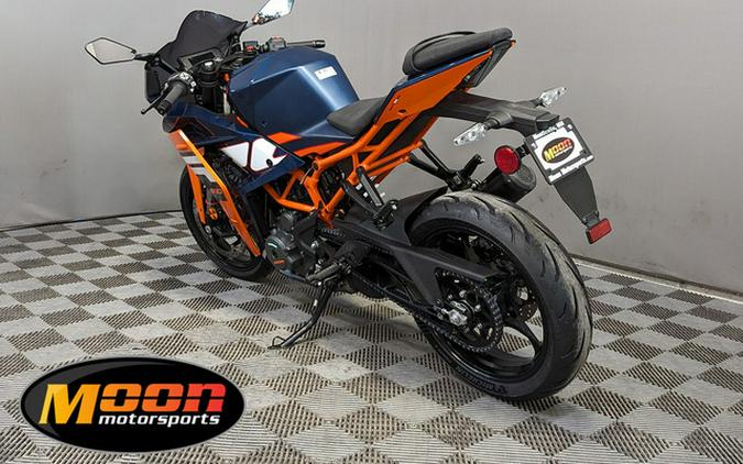 2024 KTM RC 390 BLUE