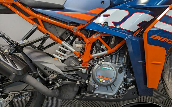 2024 KTM RC 390 BLUE