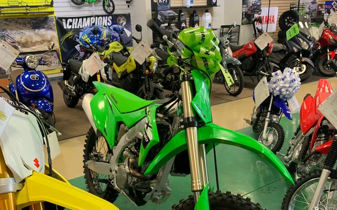 FIRST LOOK! 2024 KAWASAKI KX250, KX112, KX85 & KX65 MODELS