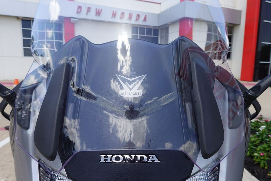 2010 Honda NT700V Base