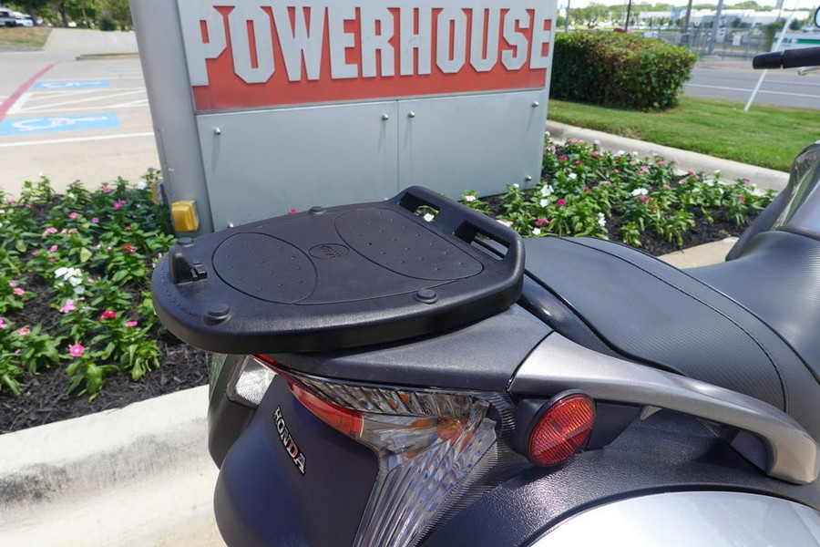 2010 Honda NT700V Base