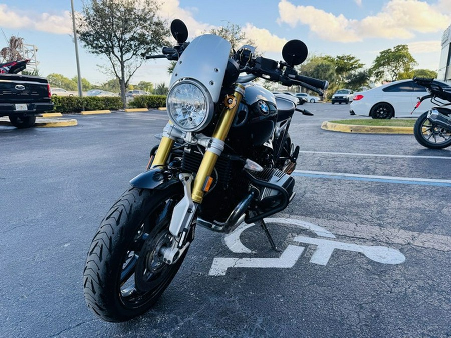 2015 BMW R Ninet