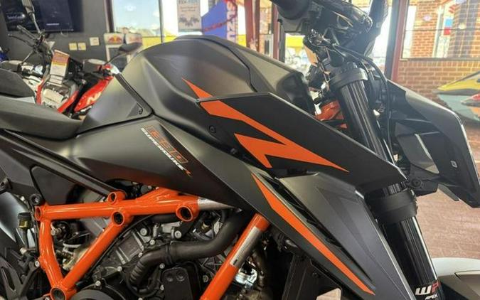 2026 KTM 1390 Super Duke R EVO