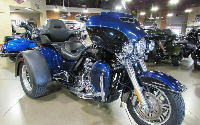 2014 Harley-Davidson® FLHTCUTG - Tri Glide® Ultra
