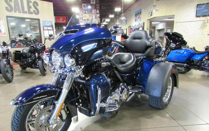 2014 Harley-Davidson® FLHTCUTG - Tri Glide® Ultra