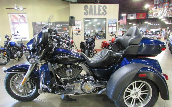 2014 Harley-Davidson® FLHTCUTG - Tri Glide® Ultra