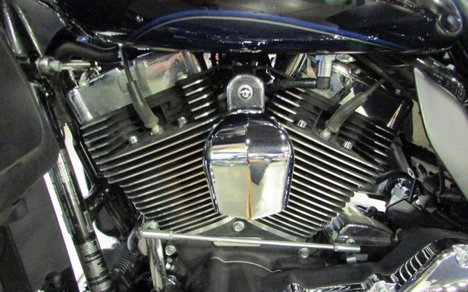 2014 Harley-Davidson® FLHTCUTG - Tri Glide® Ultra