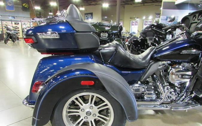 2014 Harley-Davidson® FLHTCUTG - Tri Glide® Ultra