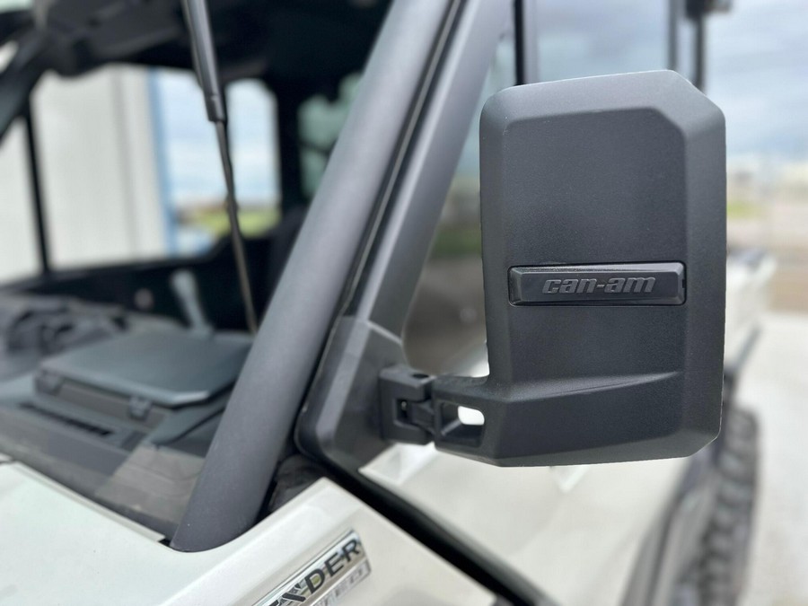 2027 Can-Am Defender Limited HD11