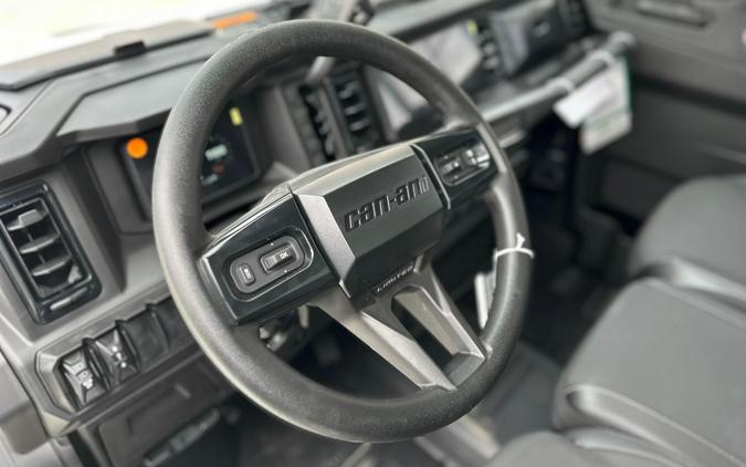 2027 Can-Am Defender Limited HD11