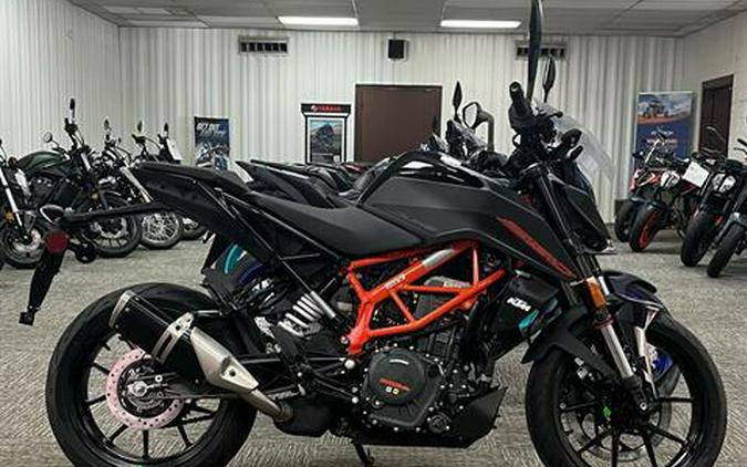 2023 KTM 390 Duke