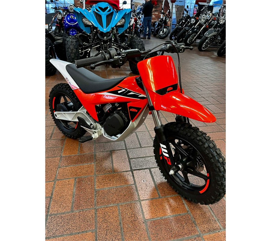 2024 KTM SX-E 2