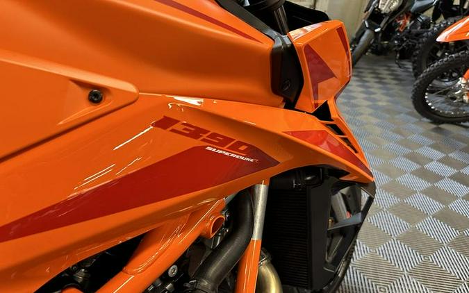 2024 KTM 1390 Super Duke R EVO