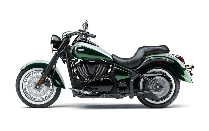 2022 Kawasaki Vulcan® 900 Classic