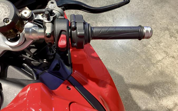 2026 Ducati Panigale V2
