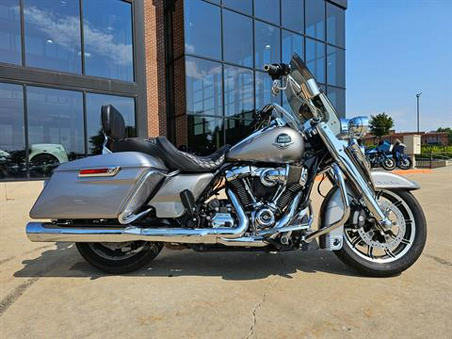 2017 Harley-Davidson Road King®