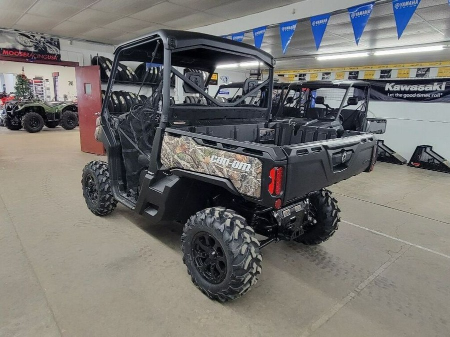 2024 Can-Am™ Defender XT HD10