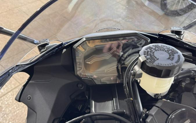 2025 Kawasaki Ninja ZX-6R ABS ABS KRT Edition