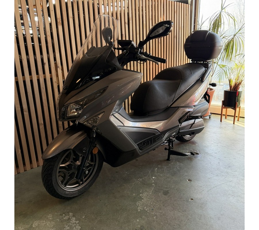 2018 KYMCO XTOWN 300