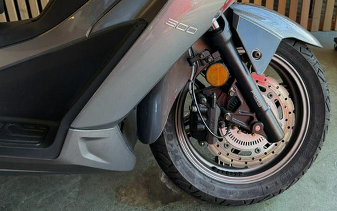 2018 KYMCO XTOWN 300