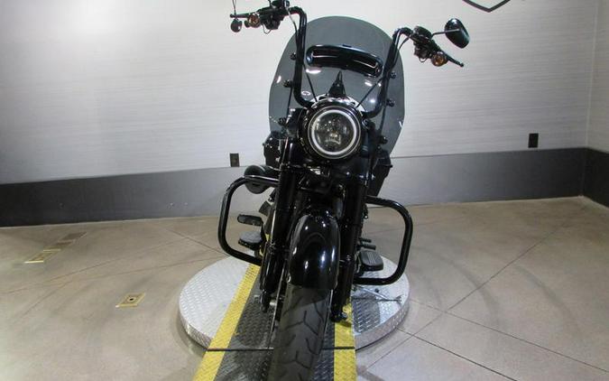 2019 Harley-Davidson® FLHRXS - Road King® Special