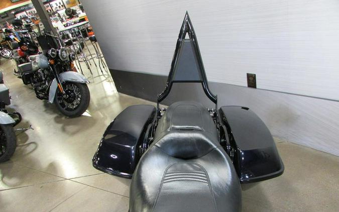 2019 Harley-Davidson® FLHRXS - Road King® Special